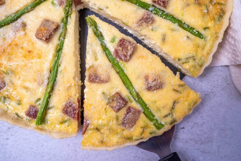 Easy Ham and Asparagus Quiche
