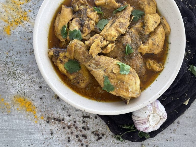 Simple Currytastic Chicken Salan