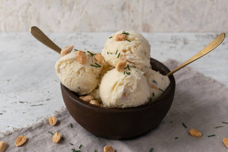 How To Make Onion Ice Cream 🧅 - Cook Gem