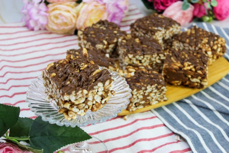 No Bake Peanut Butter & Nutella Rice Krispies Treats