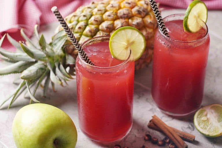 Cool & Refreshing Peruvian Chicha Morada