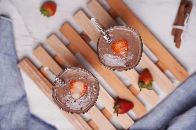Delicious Low Glycemic Index Berry Blast Smoothie