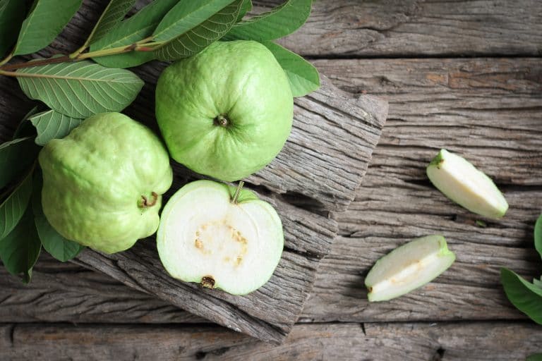 What Does Guava Taste Like?
