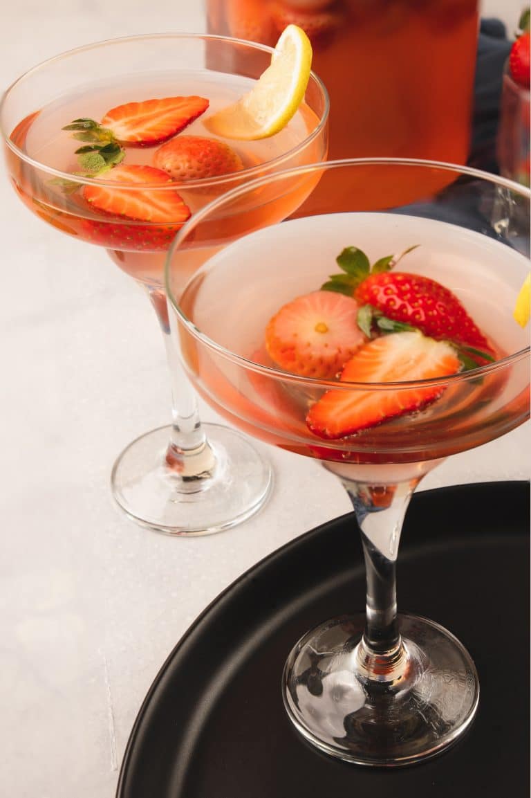 Simple Strawberry Kvass