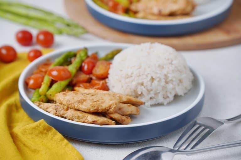 Easy One Pan Balsamic Chicken & Asparagus
