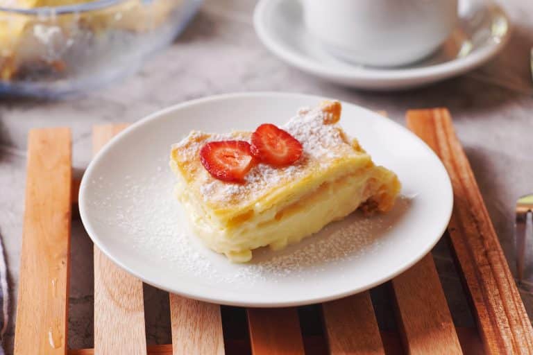 Simple Polish Cream Cake (Karpatka)