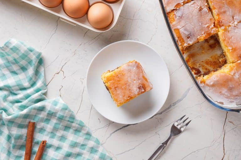 Homemade Honey Bun Cake