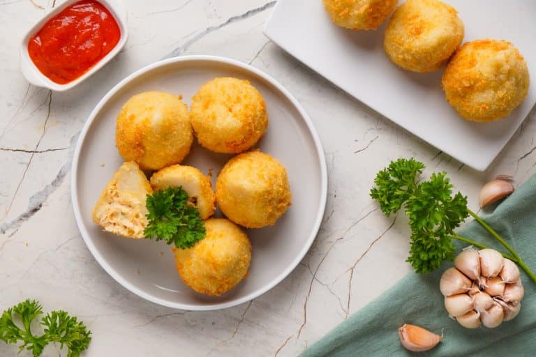 Crispy Chicken Croquettes