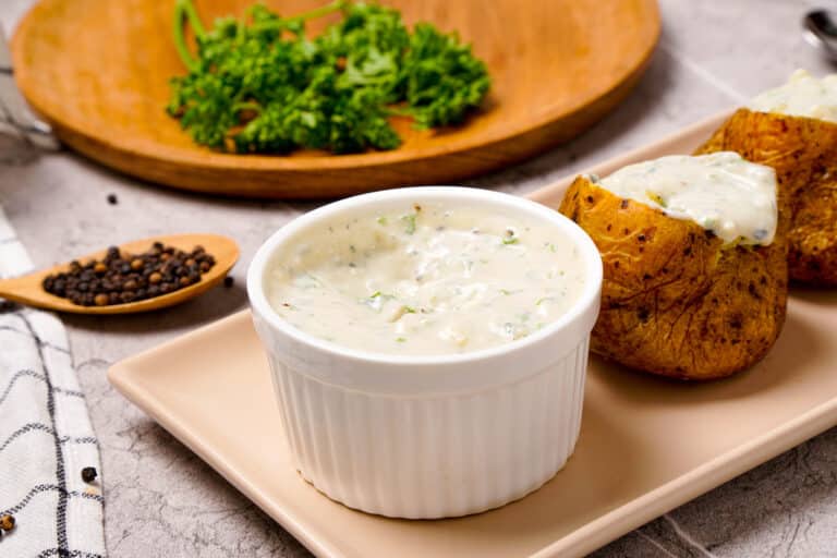Rich & Chunky Blue Cheese Dressing