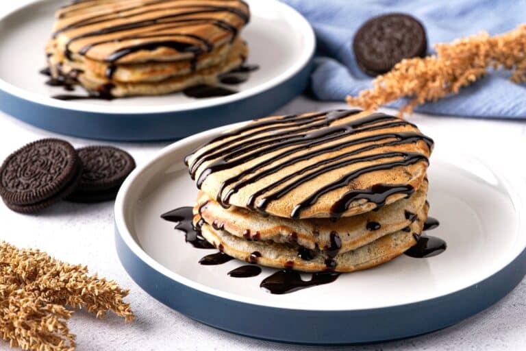Best Oreo Pancakes